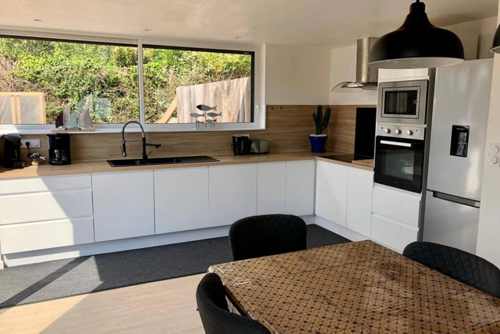 Trégastel Maison Avec Spa Cote De Granit Rose מראה חיצוני תמונה